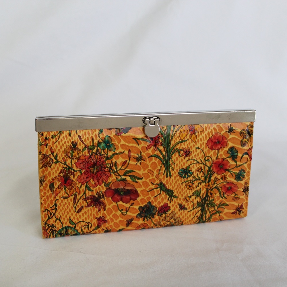 Turn-Lock-Floral-Leatherette-Hand-wallet-Vintage-